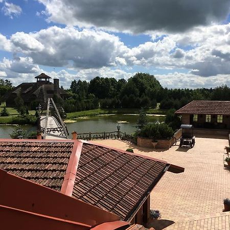 Villa Audruvis Joniškis Exteriör bild
